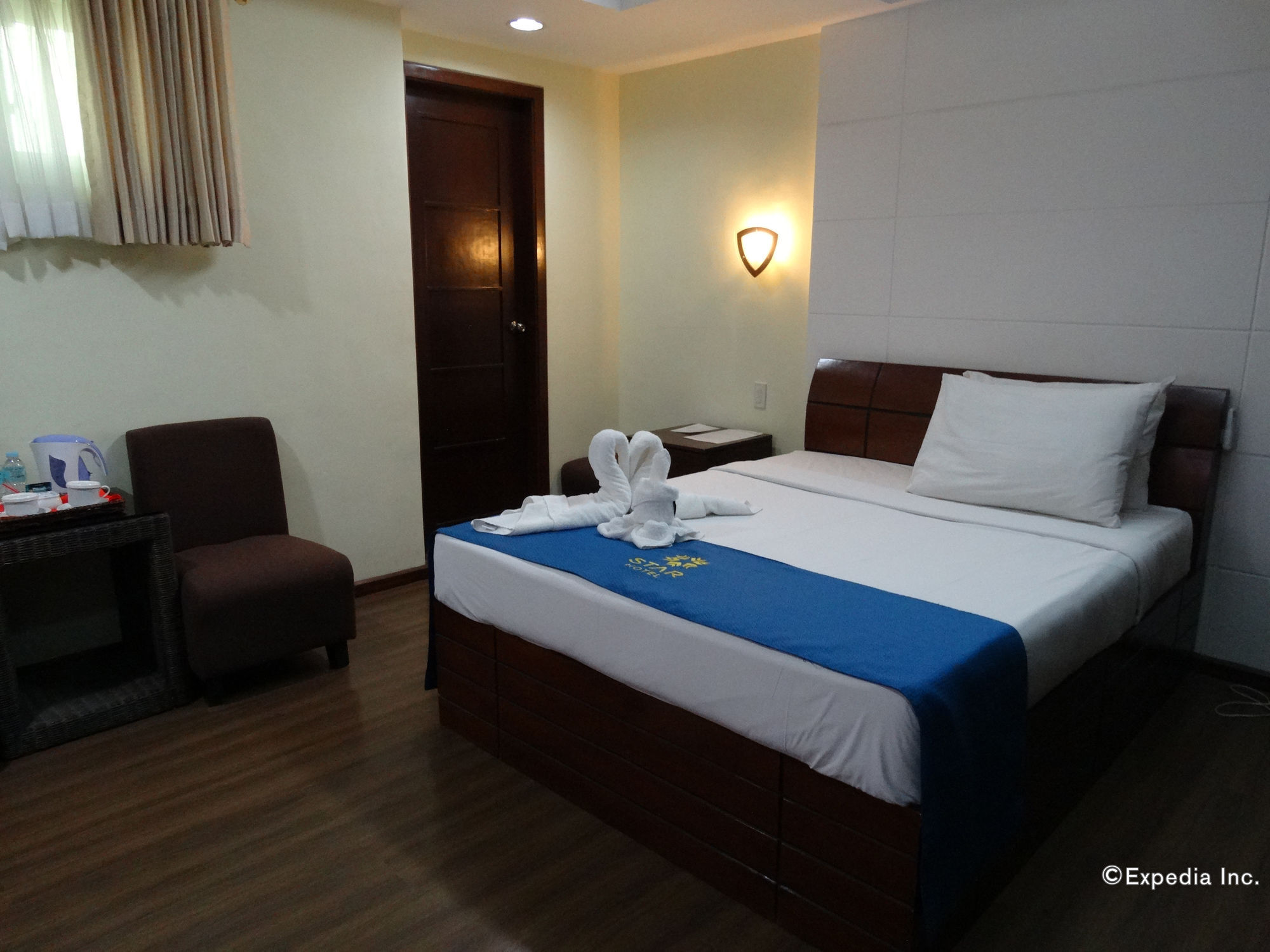Star Hotel Davao Екстер'єр фото